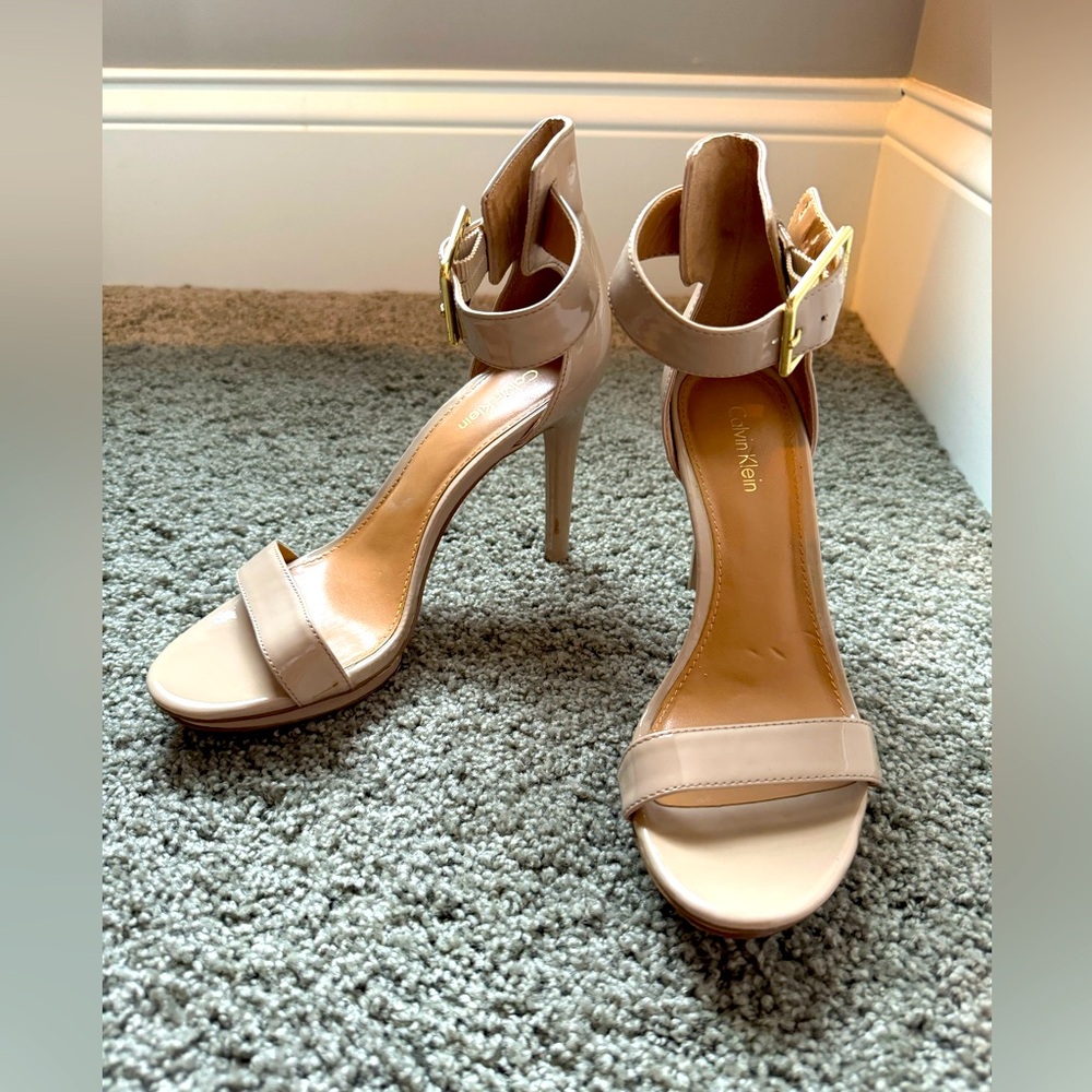 Calvin Klein Vivian Platform Sandals